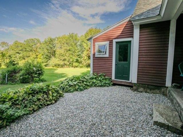 house with 3 bedroom, Vassalboro ME ES105911835