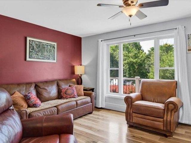 house with 3 bedroom, Vergennes VT ES105534039