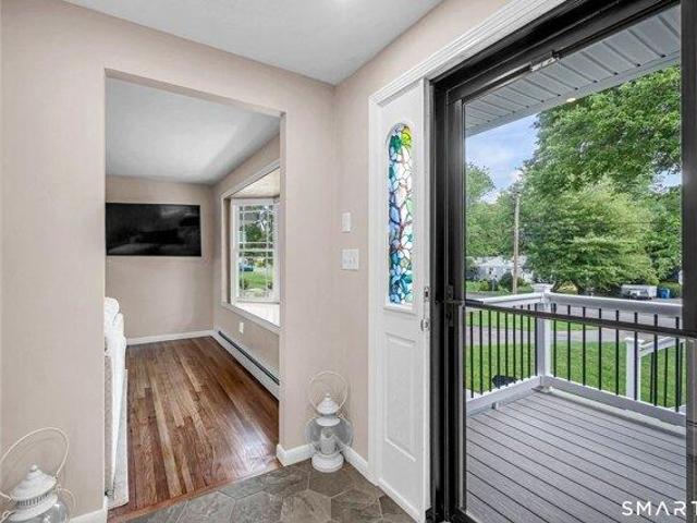 house with 3 bedroom, Vernon CT ES105589349