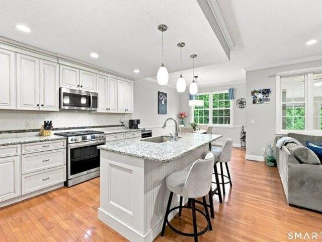 house with 3 bedroom, Vernon CT ES105610802