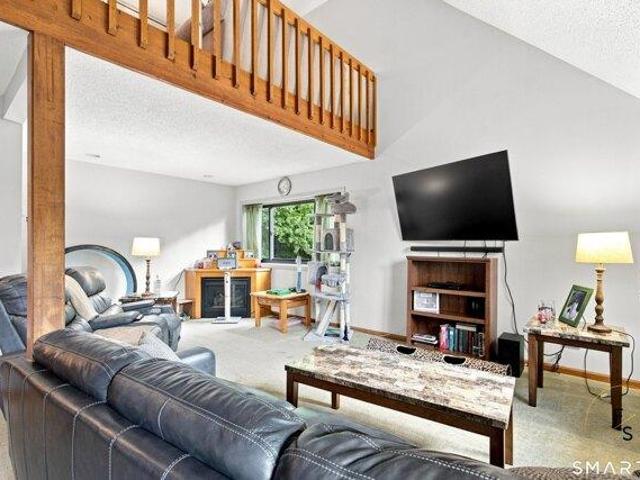 house with 3 bedroom, Vernon CT ES105614340