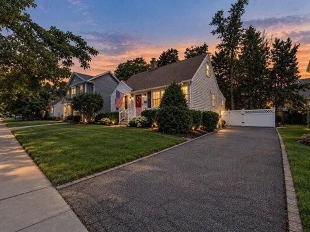 house with 3 bedroom, Verona NJ ES105536335
