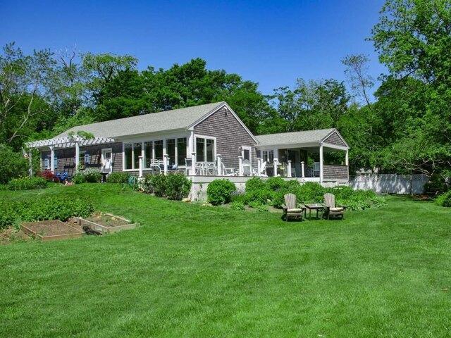 house with 3 bedroom, Vineyard Haven MA ES105658500