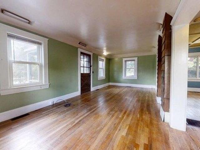 house with 3 bedroom, Waltham MA ES105416546