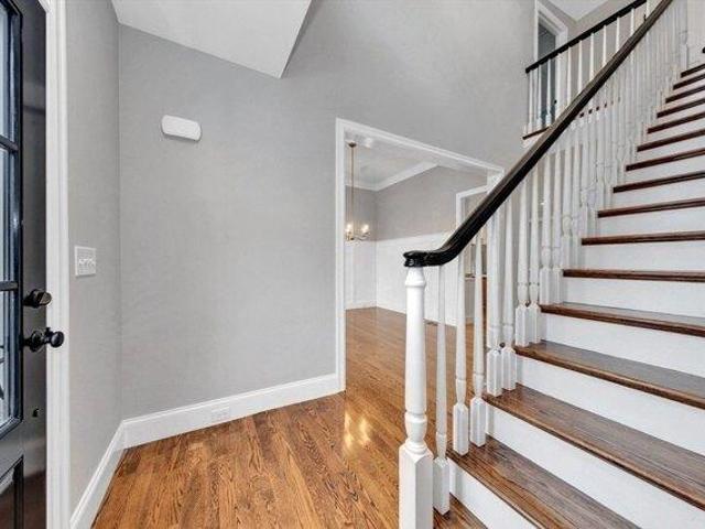 house with 3 bedroom, Walpole MA ES105366570