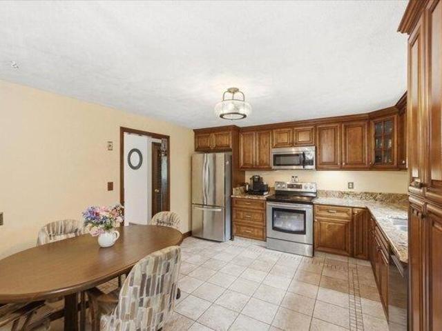 house with 3 bedroom, Walpole MA ES105438452
