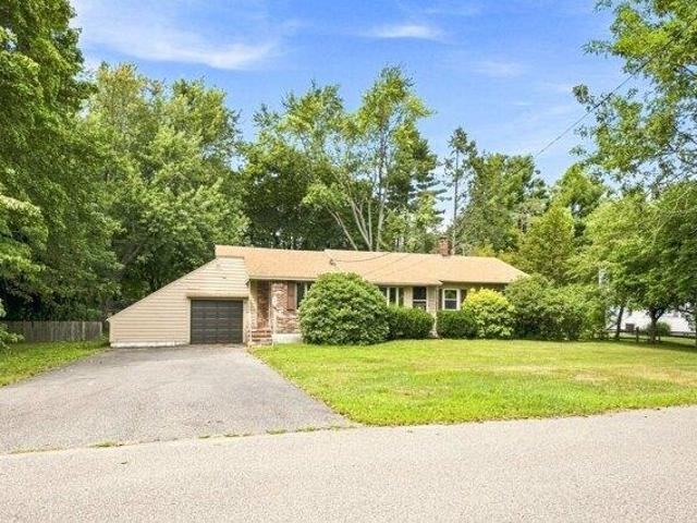 house with 3 bedroom, Walpole MA ES105497440