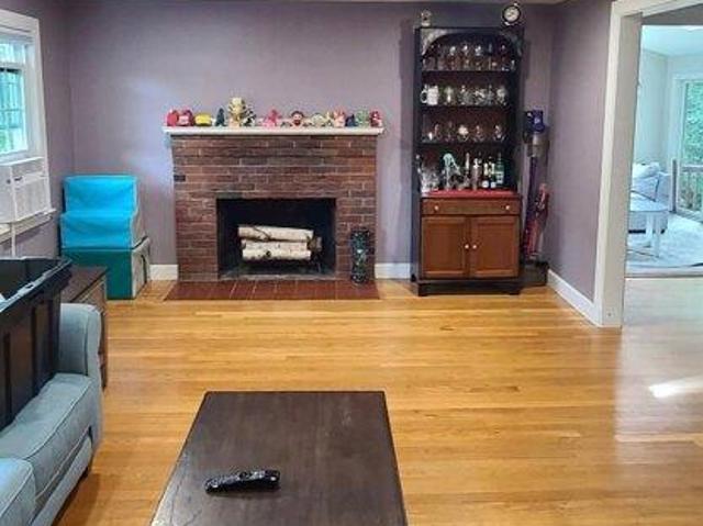 house with 3 bedroom, Walpole MA ES105610231