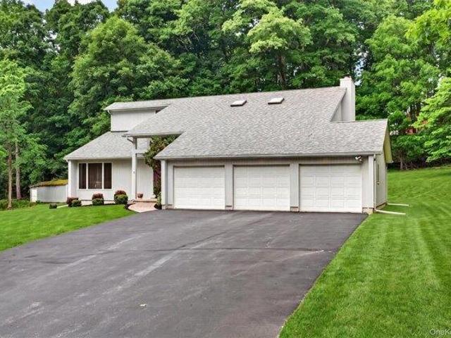 house with 3 bedroom, Warwick NY ES105289259