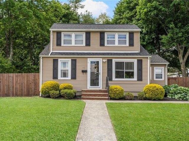 house with 3 bedroom, Warwick RI DS103431047