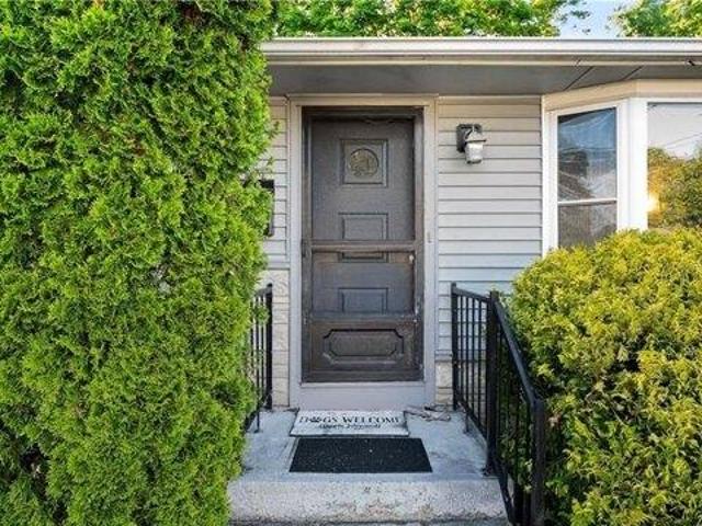 house with 3 bedroom, Warwick RI DS103440448