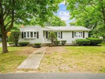 house with 3 bedroom, Warwick RI DS103496447