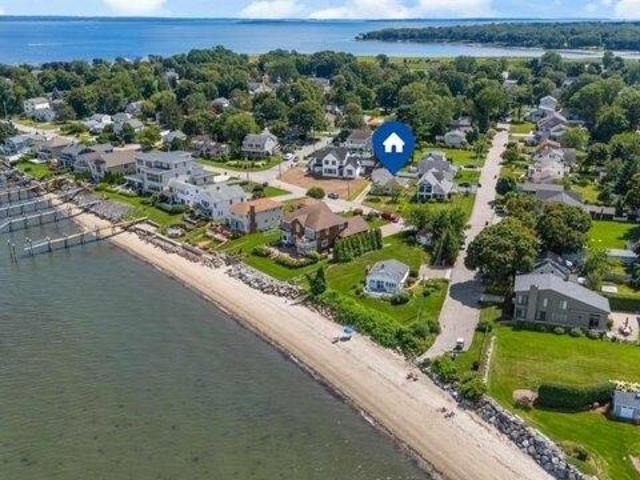 house with 3 bedroom, Warwick RI ES105366518