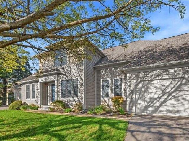 house with 3 bedroom, Warwick RI ES105474250