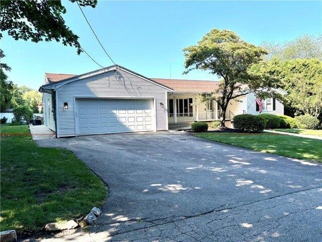 house with 3 bedroom, Warwick RI ES105494115