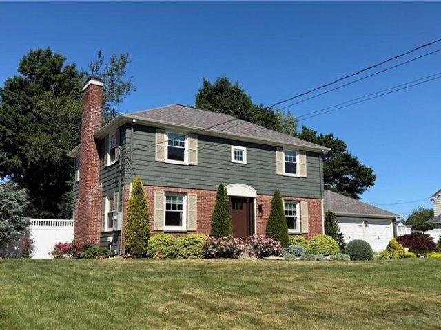 house with 3 bedroom, Warwick RI ES105497321