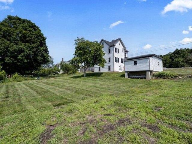house with 3 bedroom, Ware MA ES104569805