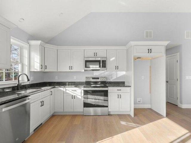 house with 3 bedroom, Wareham MA ES105403826