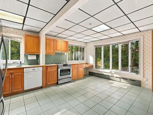 house with 3 bedroom, Wareham MA ES105496774