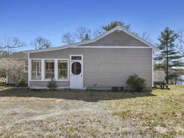 house with 3 bedroom, Wareham MA ES103493631