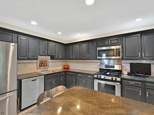 house with 3 bedroom, Washington Township NJ ES105748595