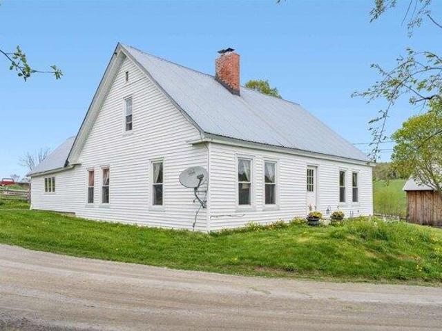 house with 3 bedroom, Washington VT ES104264195