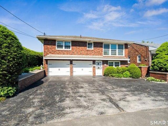 house with 3 bedroom, Waterbury CT ES104514473
