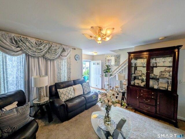 house with 3 bedroom, Waterbury CT ES104650505
