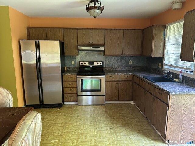 house with 3 bedroom, Waterbury CT ES105511086