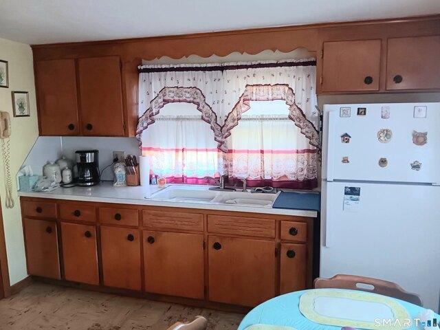house with 3 bedroom, Waterbury CT ES105589238