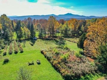 house with 3 bedroom, Waterbury VT ES103437240