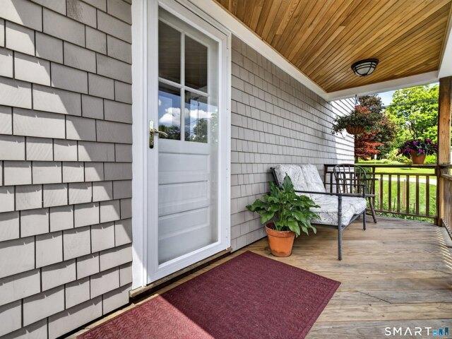 house with 3 bedroom, Waterford CT ES105425498