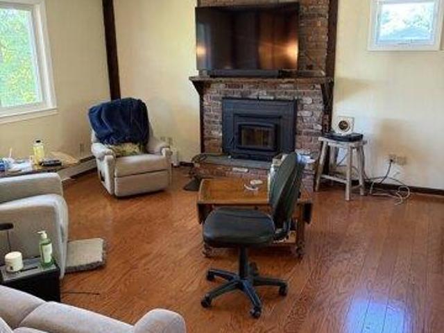 house with 3 bedroom, Watertown CT ES105493611