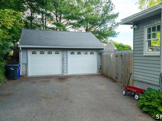 house with 3 bedroom, Watertown CT ES105315399