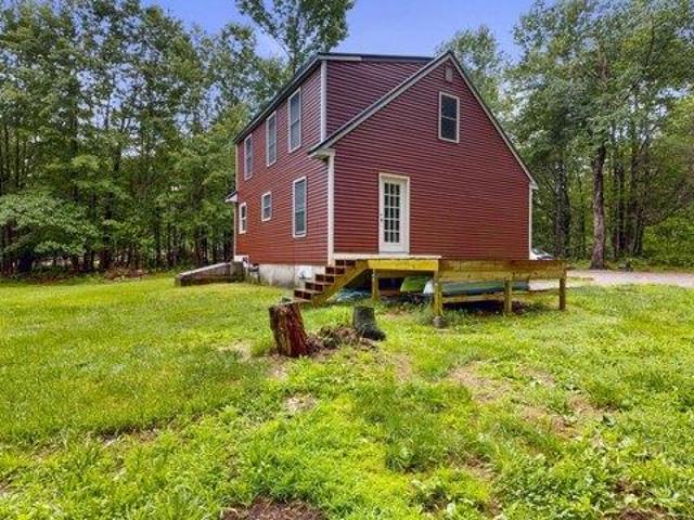 house with 3 bedroom, Wayne ME ES104810434