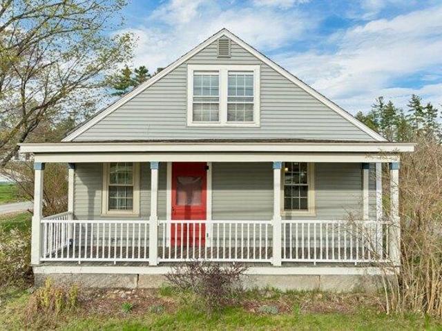 house with 3 bedroom, Weare NH ES105383419