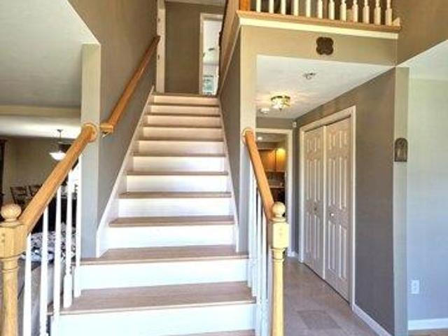 house with 3 bedroom, Webster MA ES105401495