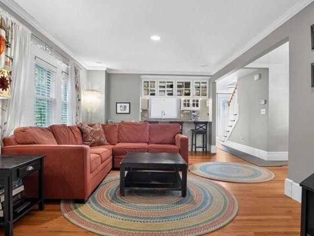 house with 3 bedroom, Wellesley MA ES105513396