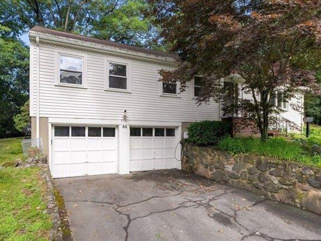 house with 3 bedroom, Wellesley MA ES105557434