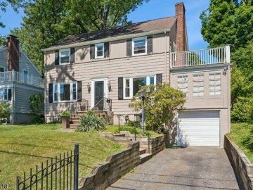 house with 3 bedroom, West Orange NJ DS103437629