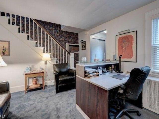 house with 3 bedroom, West Orange NJ ES105316143