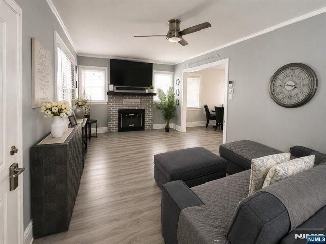 house with 3 bedroom, West Orange NJ ES105721709