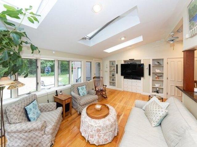 house with 3 bedroom, West Brookfield MA ES105477689