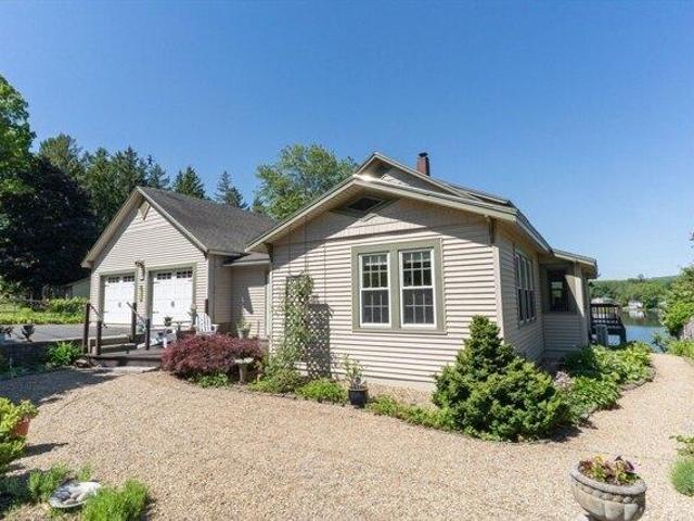 house with 3 bedroom, West Brookfield MA ES105258439