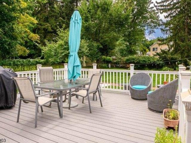 house with 3 bedroom, West Caldwell NJ ES105278782