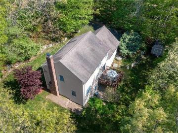 house with 3 bedroom, West Greenwich RI ES103439270