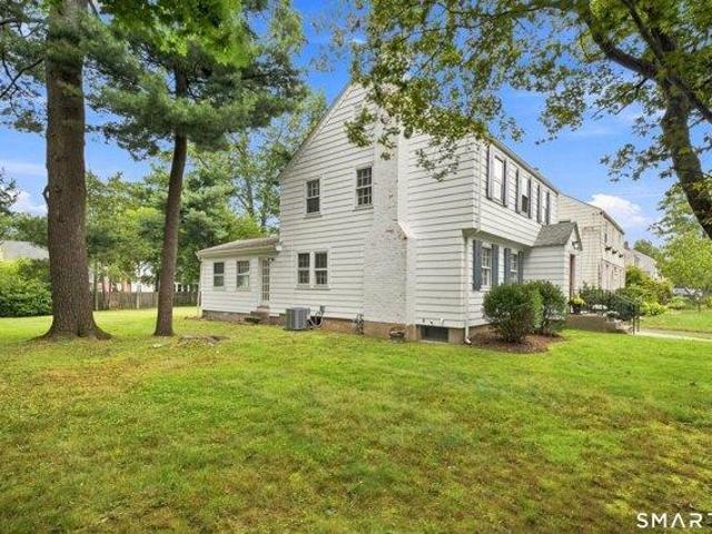 house with 3 bedroom, West Hartford CT ES105443203