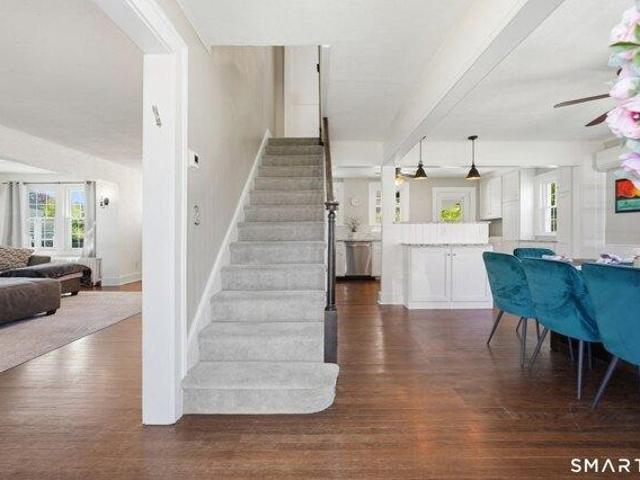 house with 3 bedroom, West Hartford CT ES105478941