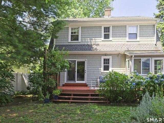 house with 3 bedroom, West Hartford CT ES105537501
