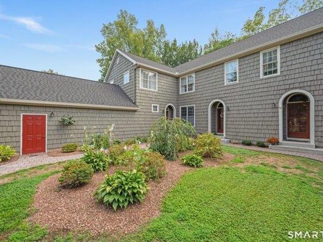 house with 3 bedroom, West Hartford CT ES105630809